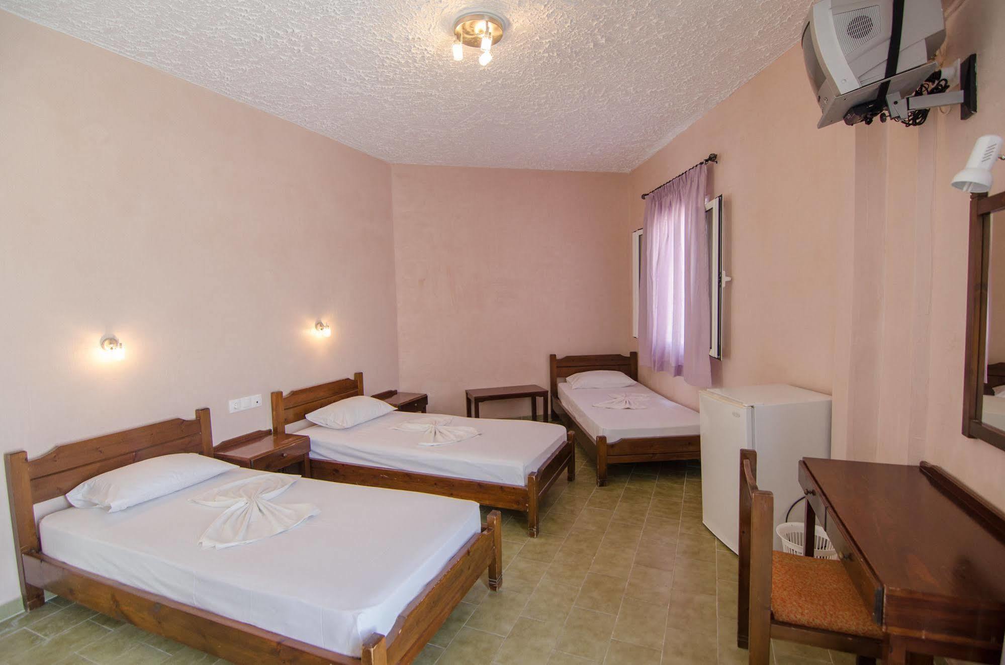 George&Irene Hotel Íos Khóra Eksteriør bilde